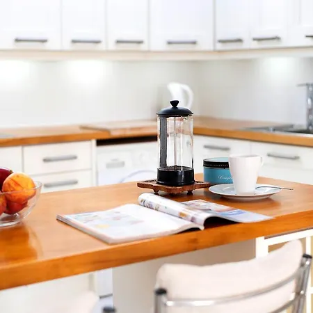 Puerto Chico U Daire Playa Blanca