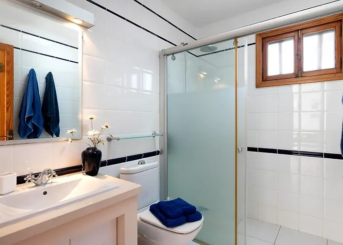 Puerto Chico U 아파트